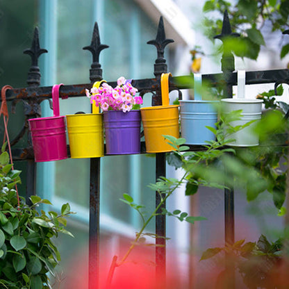 Iron Hanging Flower Pot Basket for Wall or Balcony Garden